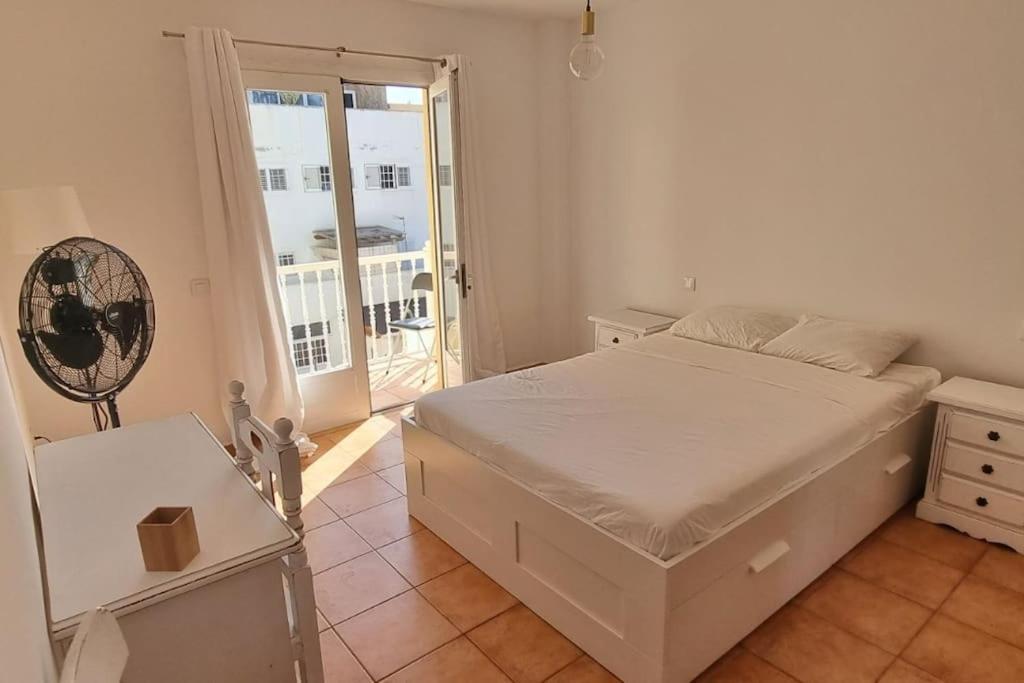 Gilda: Beautiful Spacious Apartment. Seaview From Rooftop Terrace コラレホ エクステリア 写真